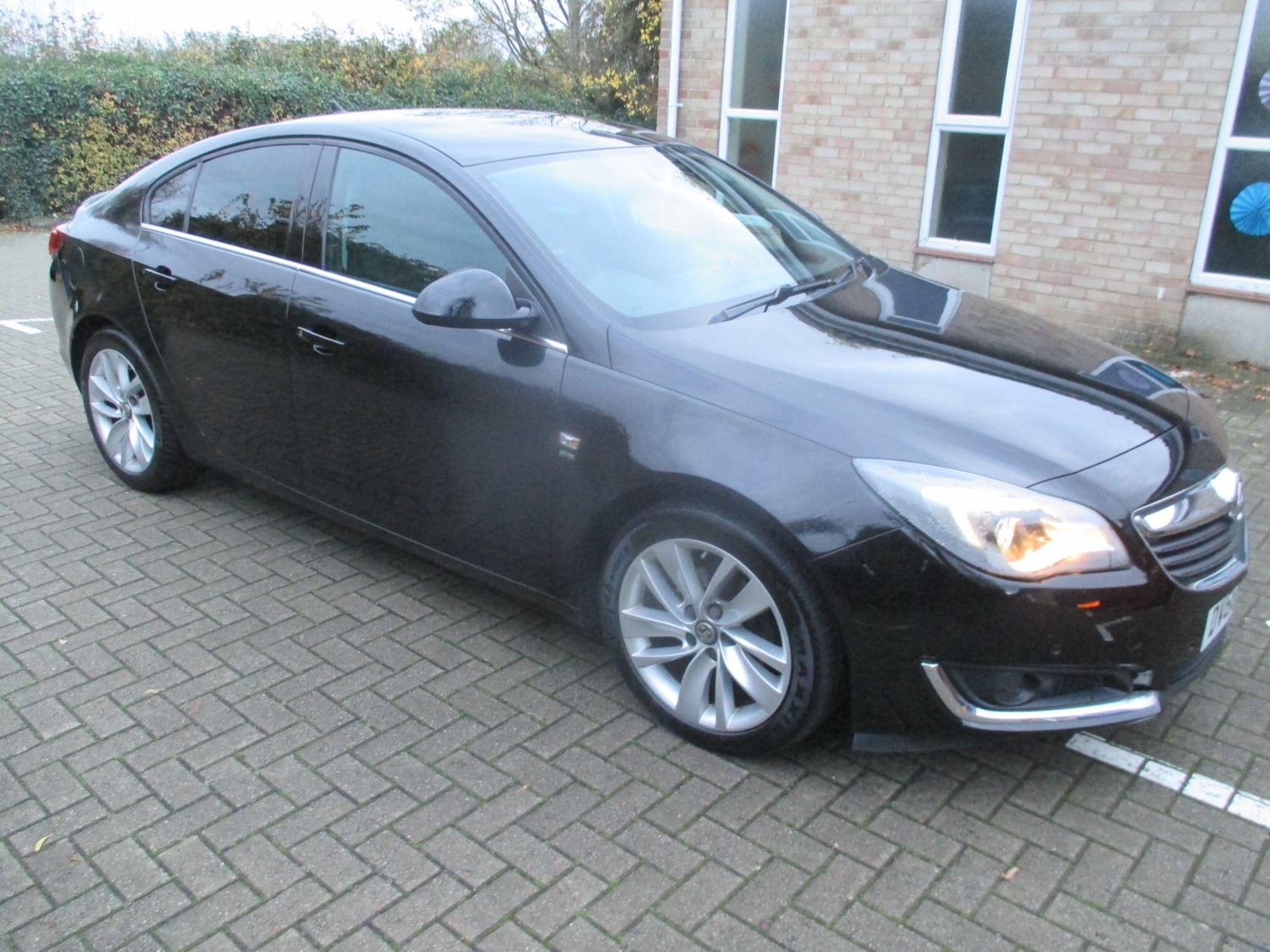 Used Vauxhall Insignia for sale - 76537729: Photo 1