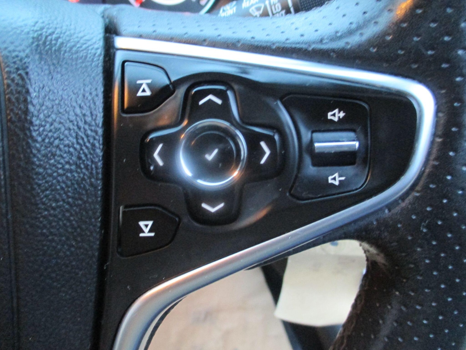 Used Vauxhall Insignia for sale - 76537729: Photo 32