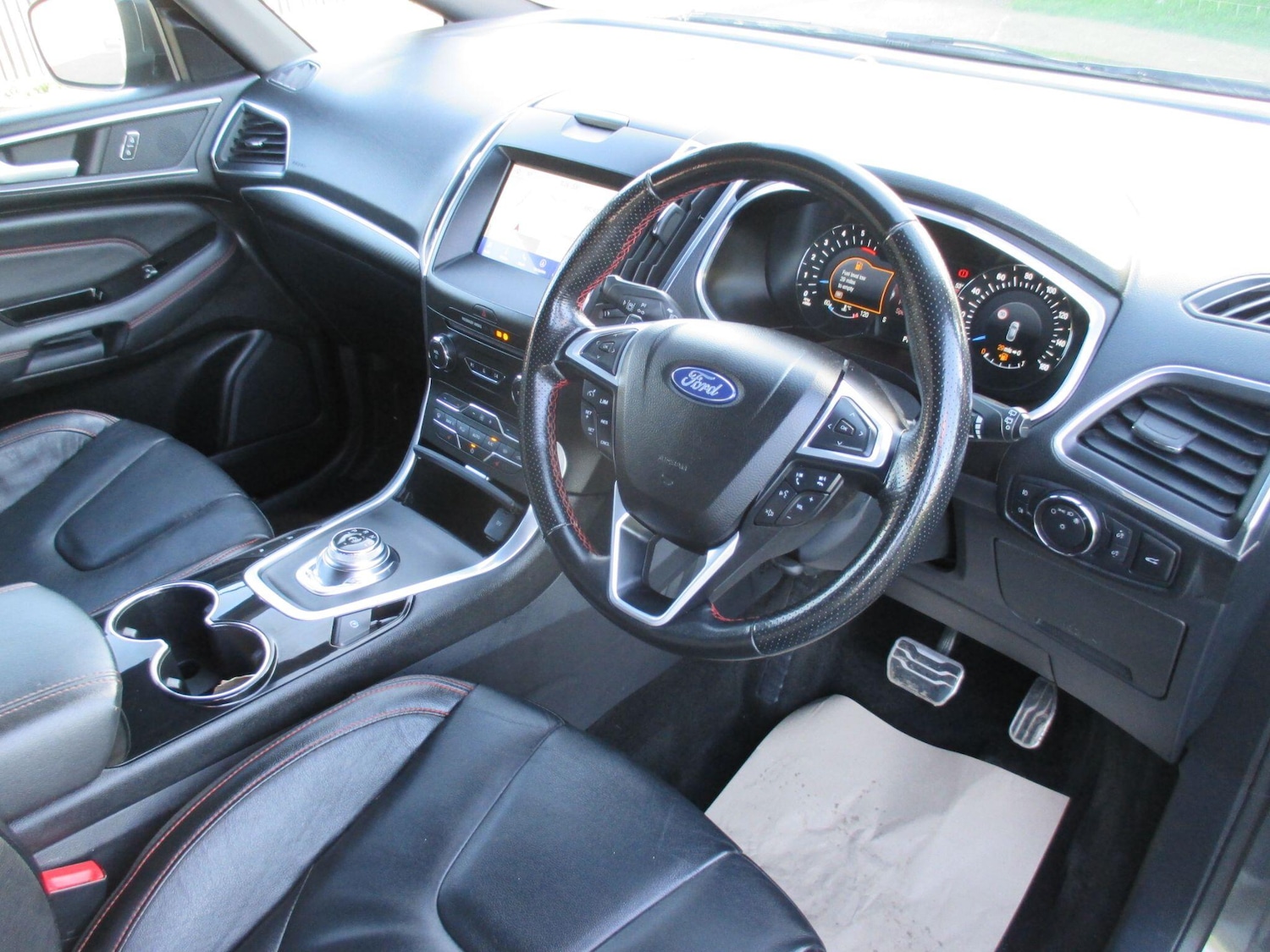 Used Ford S-Max 2018 for sale - 76912948: Photo 16