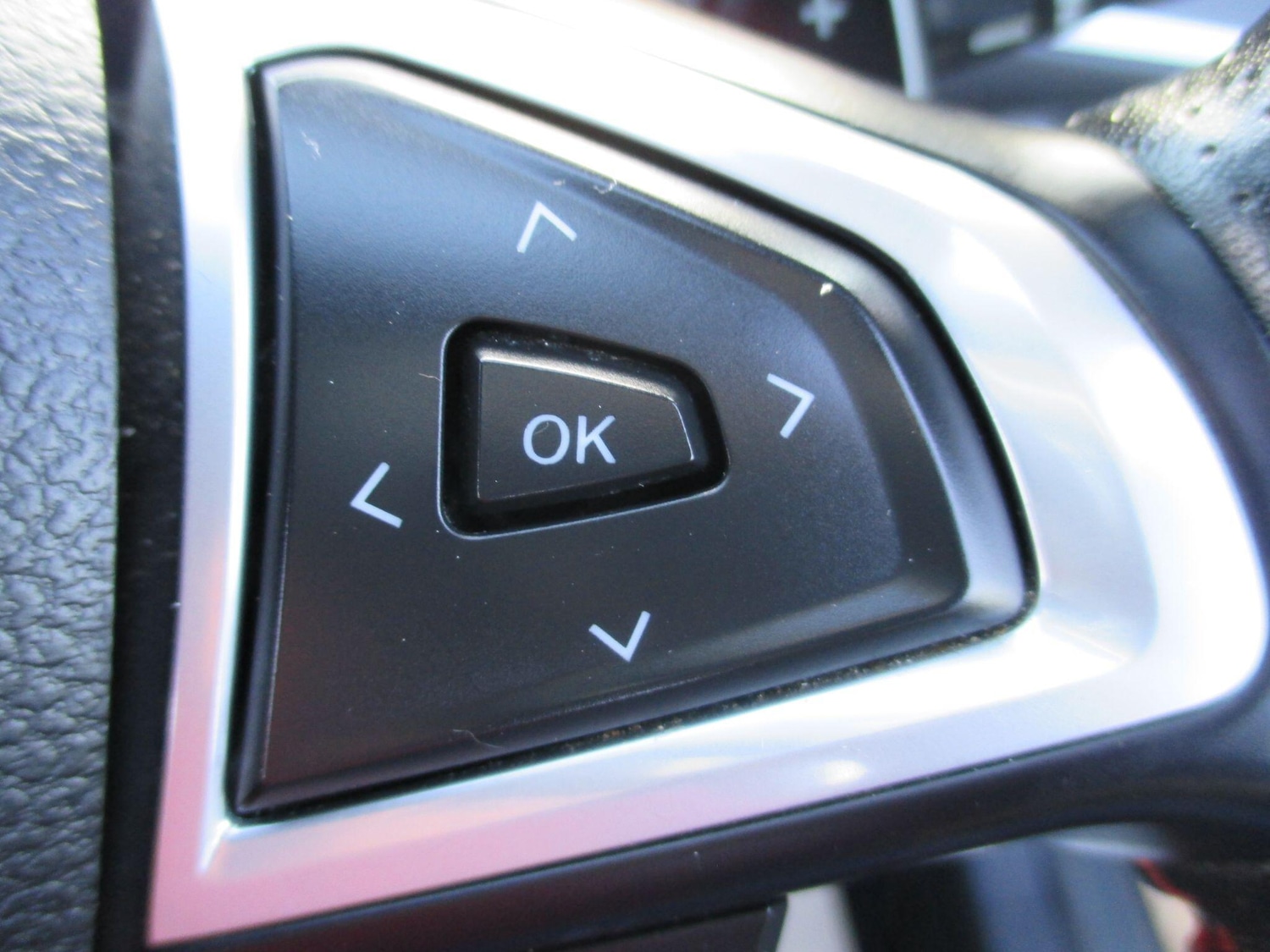 Used Ford S-Max 2018 for sale - 76912948: Photo 37