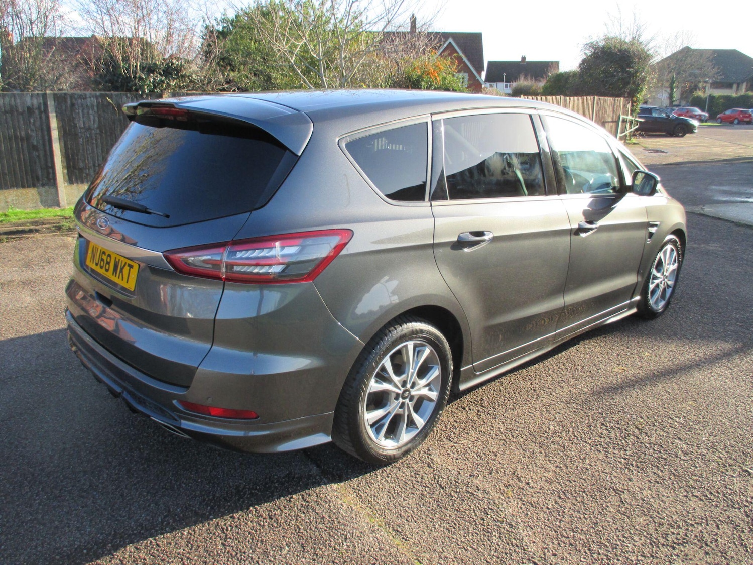 Used Ford S-Max 2018 for sale - 76912948: Photo 5