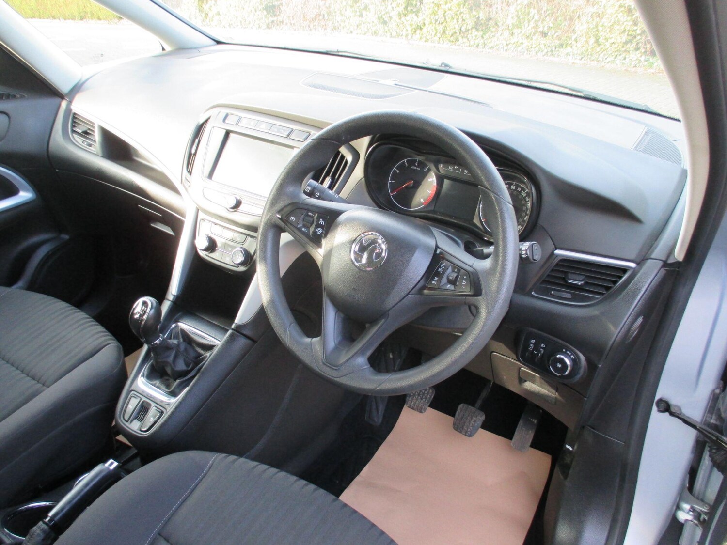 Used Vauxhall Zafira 2017 for sale - 77838449: Photo 15