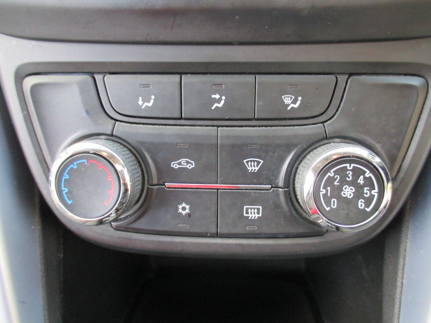 Used Vauxhall Zafira 2017 for sale - 77838449: Photo 18