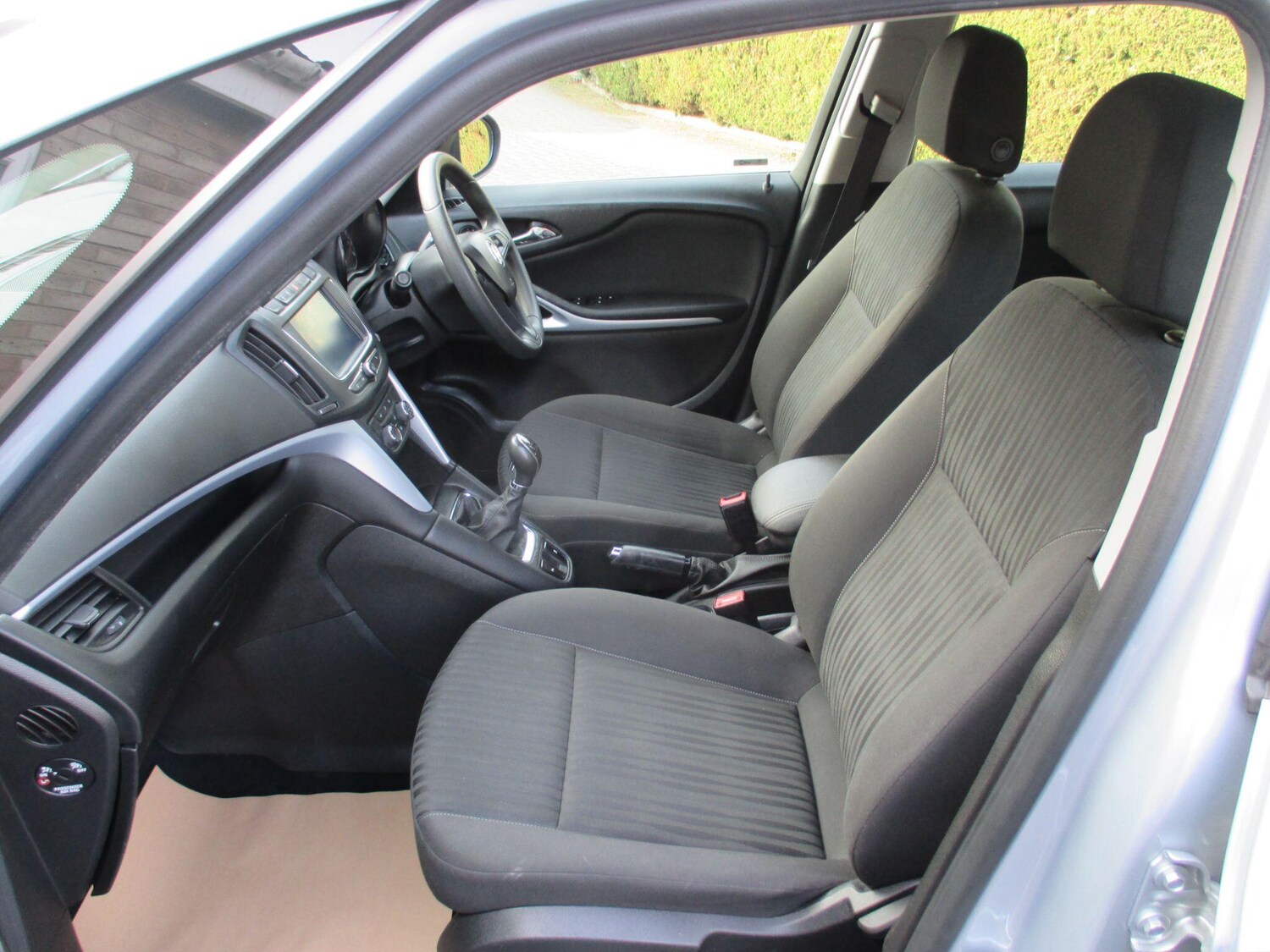 Used Vauxhall Zafira 2017 for sale - 77838449: Photo 23