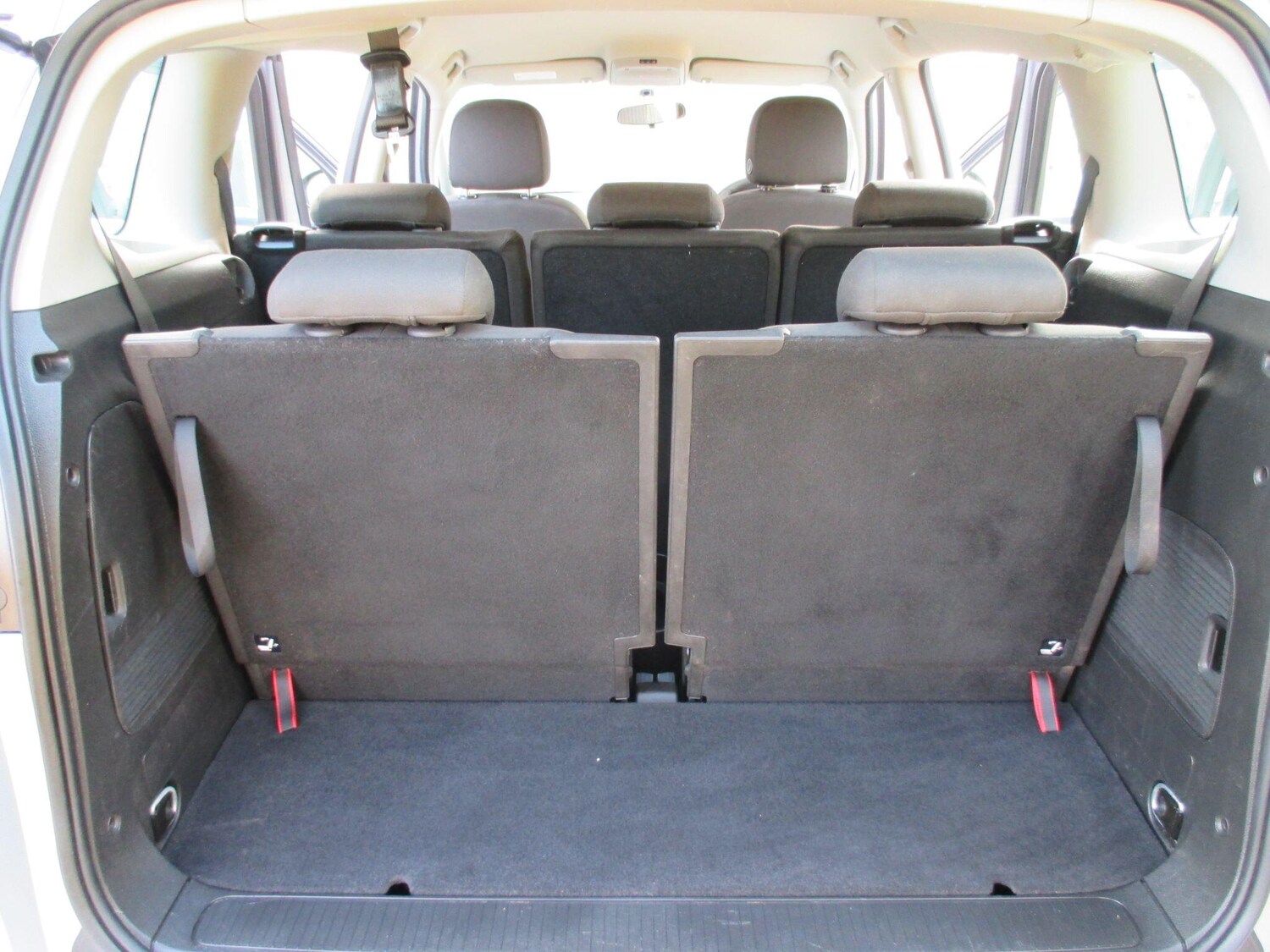 Used Vauxhall Zafira 2017 for sale - 77838449: Photo 32