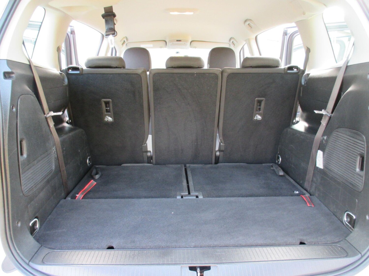 Used Vauxhall Zafira 2017 for sale - 77838449: Photo 34