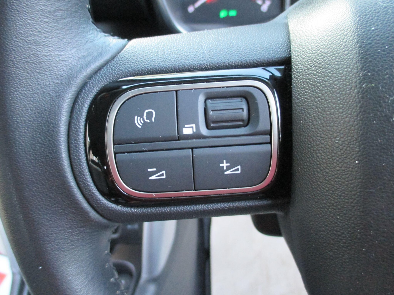 Used Citroen C3 Aircross 2017 for sale - 76886996: Photo 32