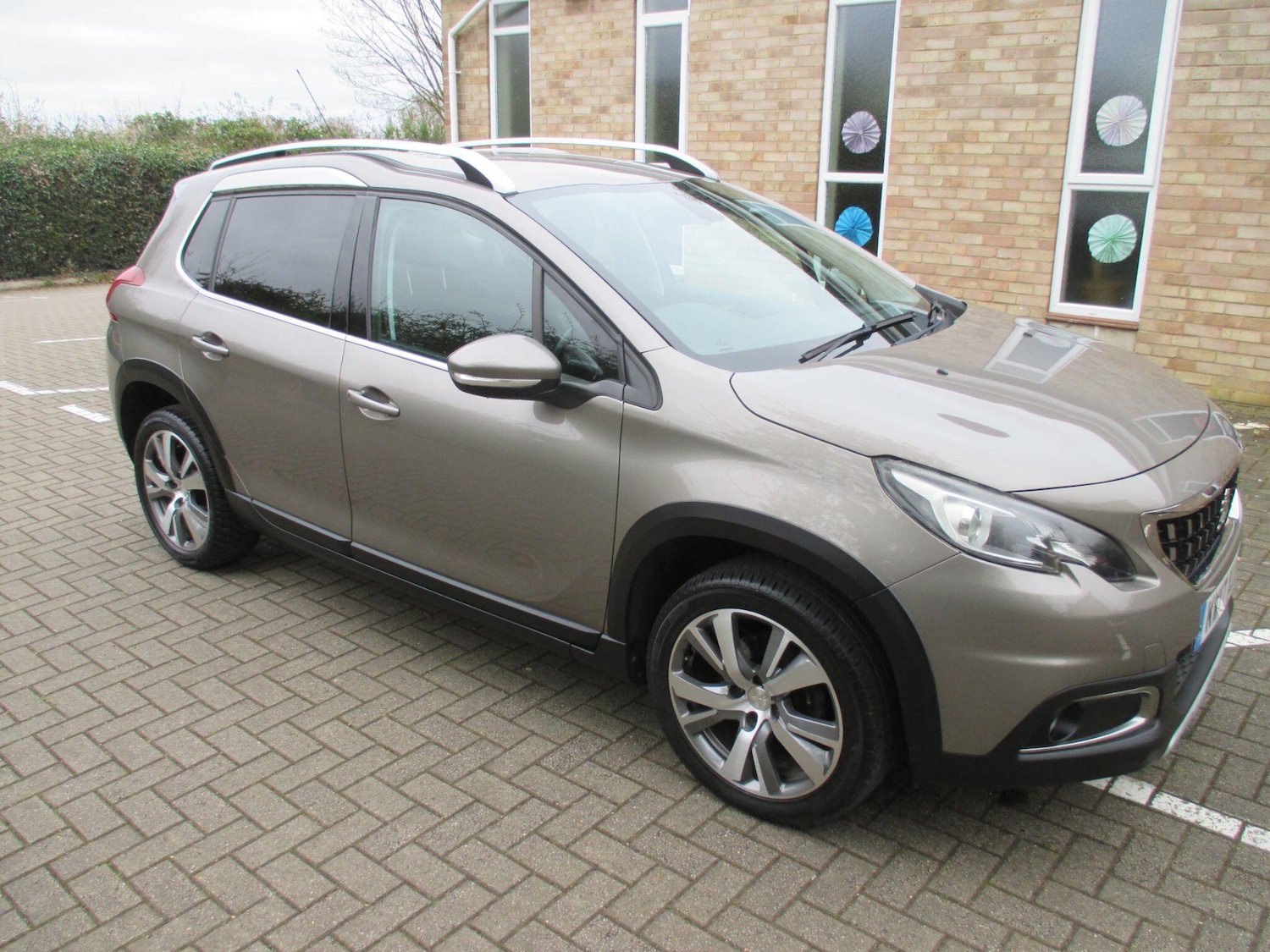 Used Peugeot 2008 2017 for sale - 78170367: Photo 1