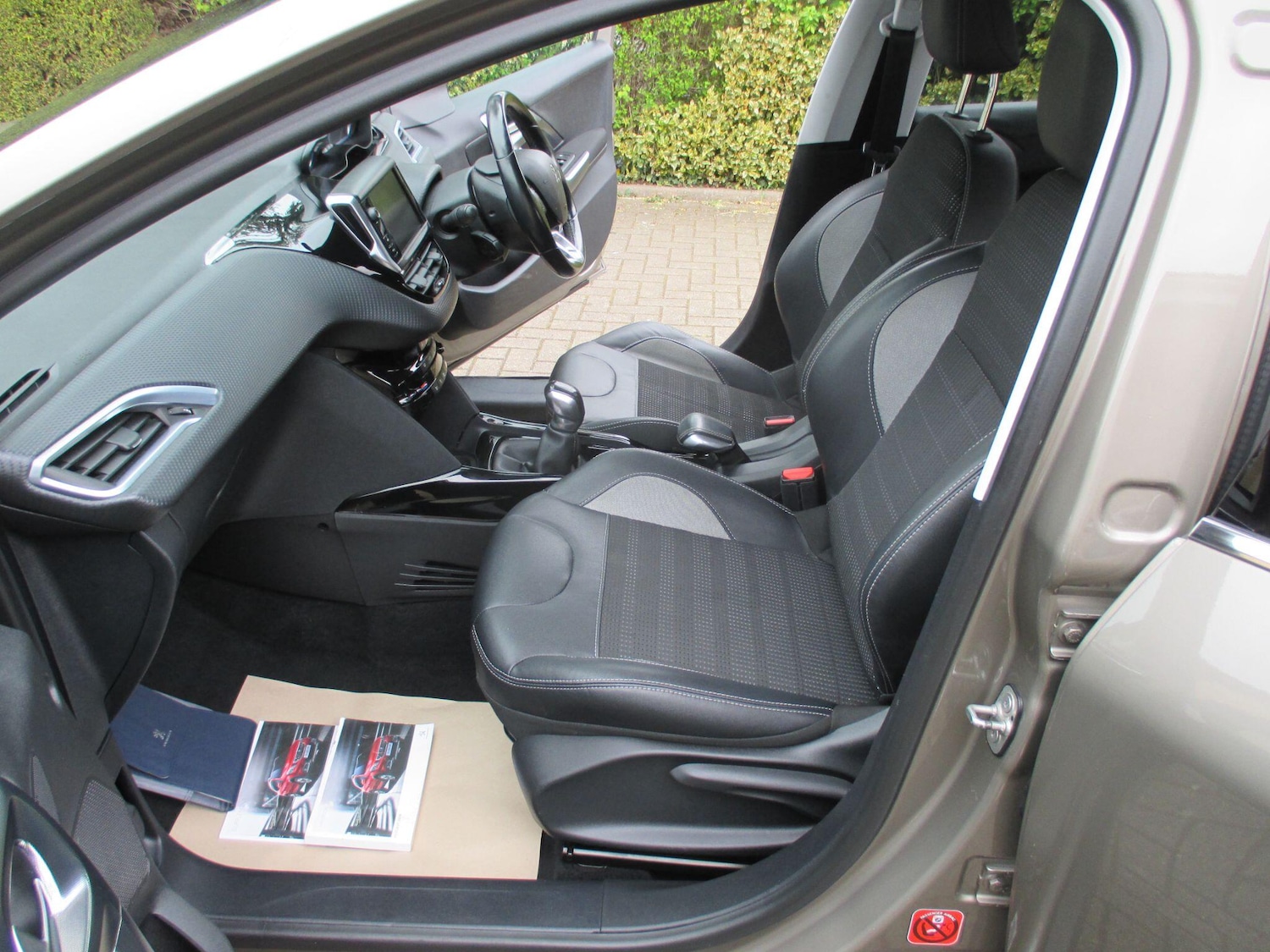 Used Peugeot 2008 2017 for sale - 78170367: Photo 23