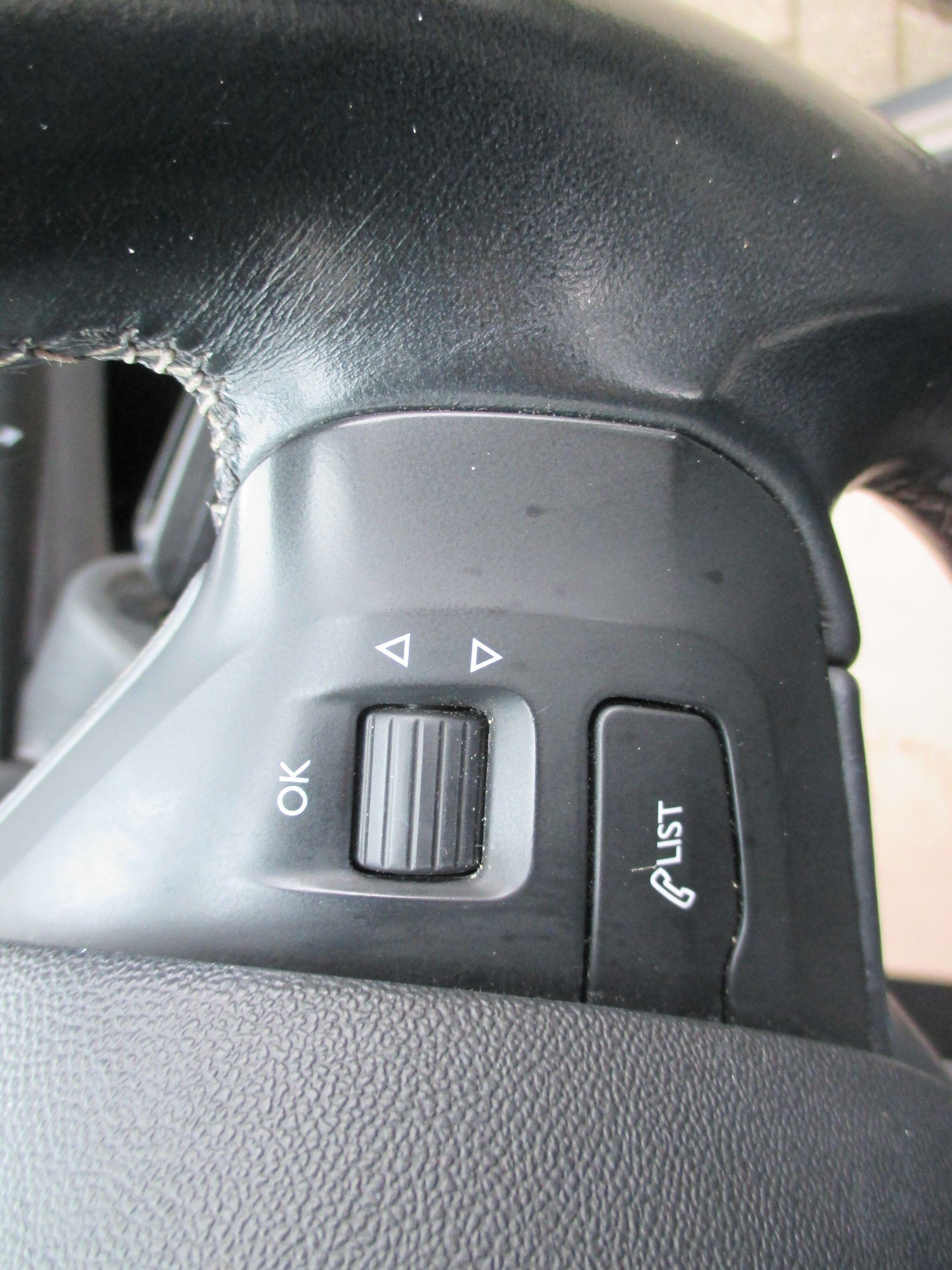 Used Peugeot 2008 2017 for sale - 78170367: Photo 30