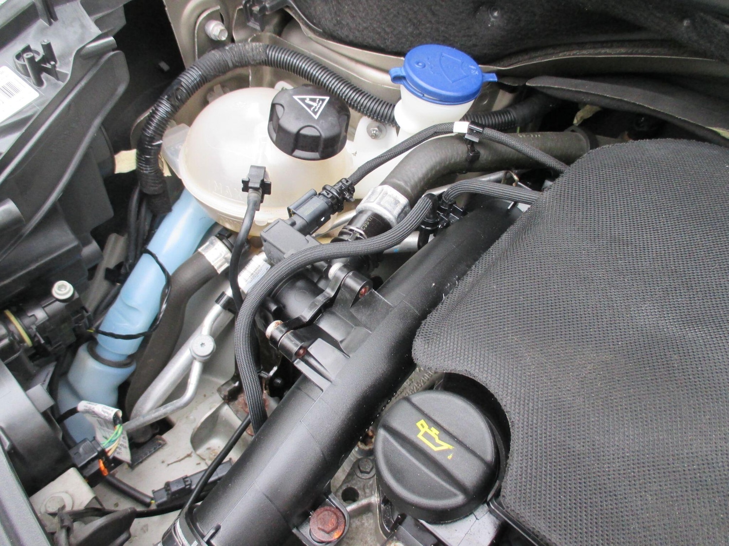 Used Peugeot 2008 2017 for sale - 78170367: Photo 52