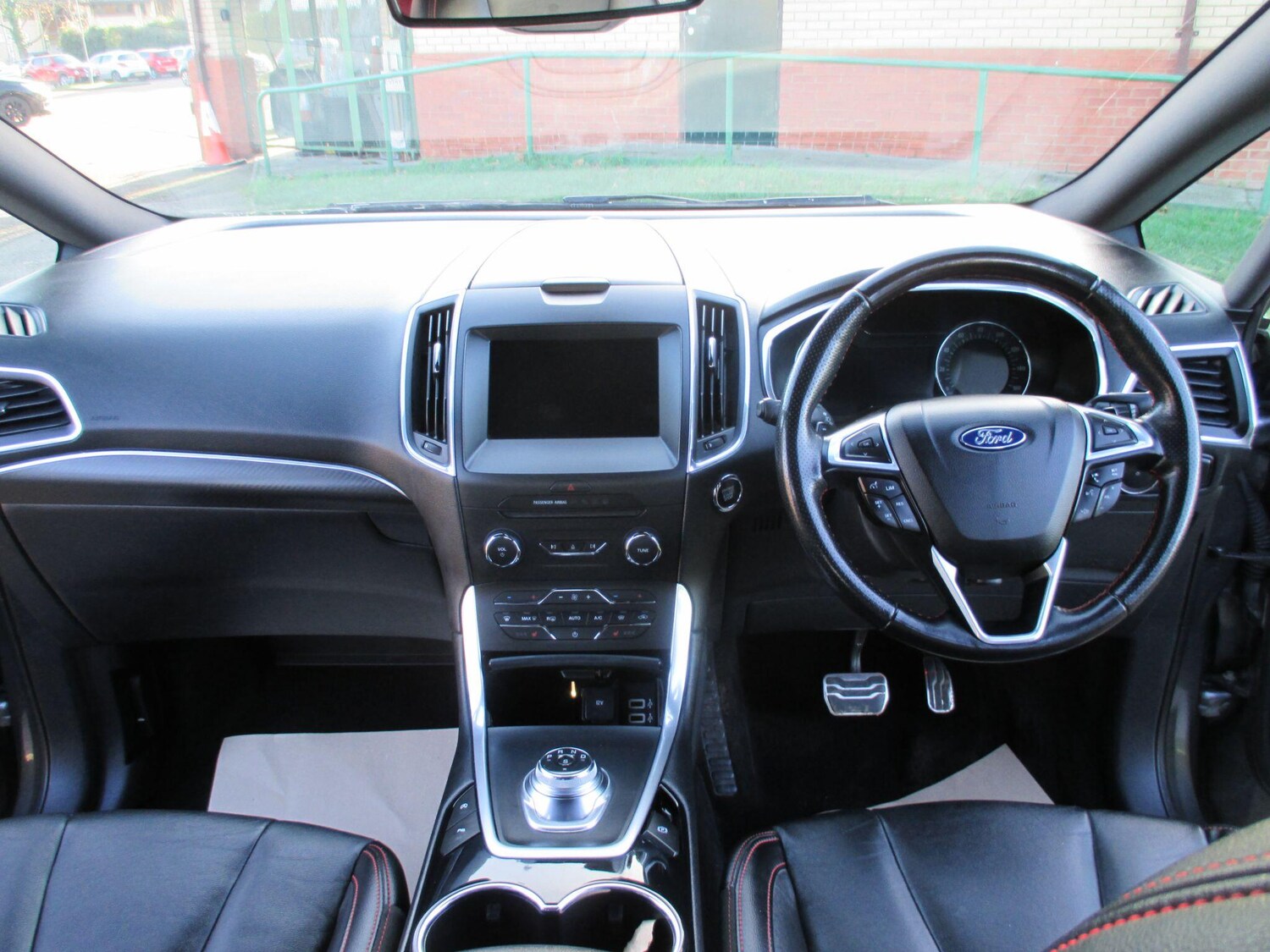 Used Ford S-Max 2018 for sale - 77839684: Photo 14