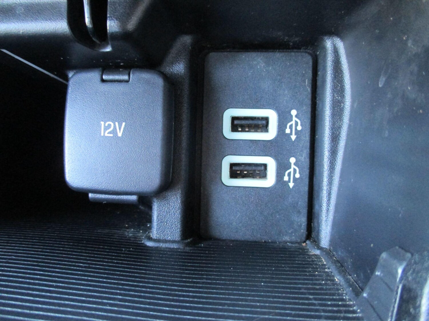 Used Ford S-Max 2018 for sale - 77839684: Photo 42