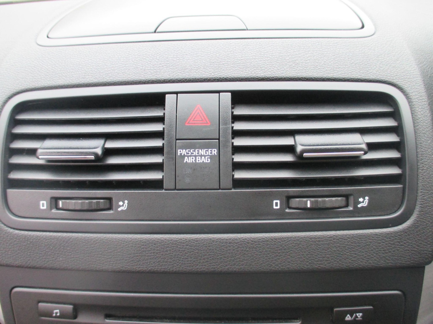 Used Skoda Yeti 2014 for sale - 76990300: Photo 36