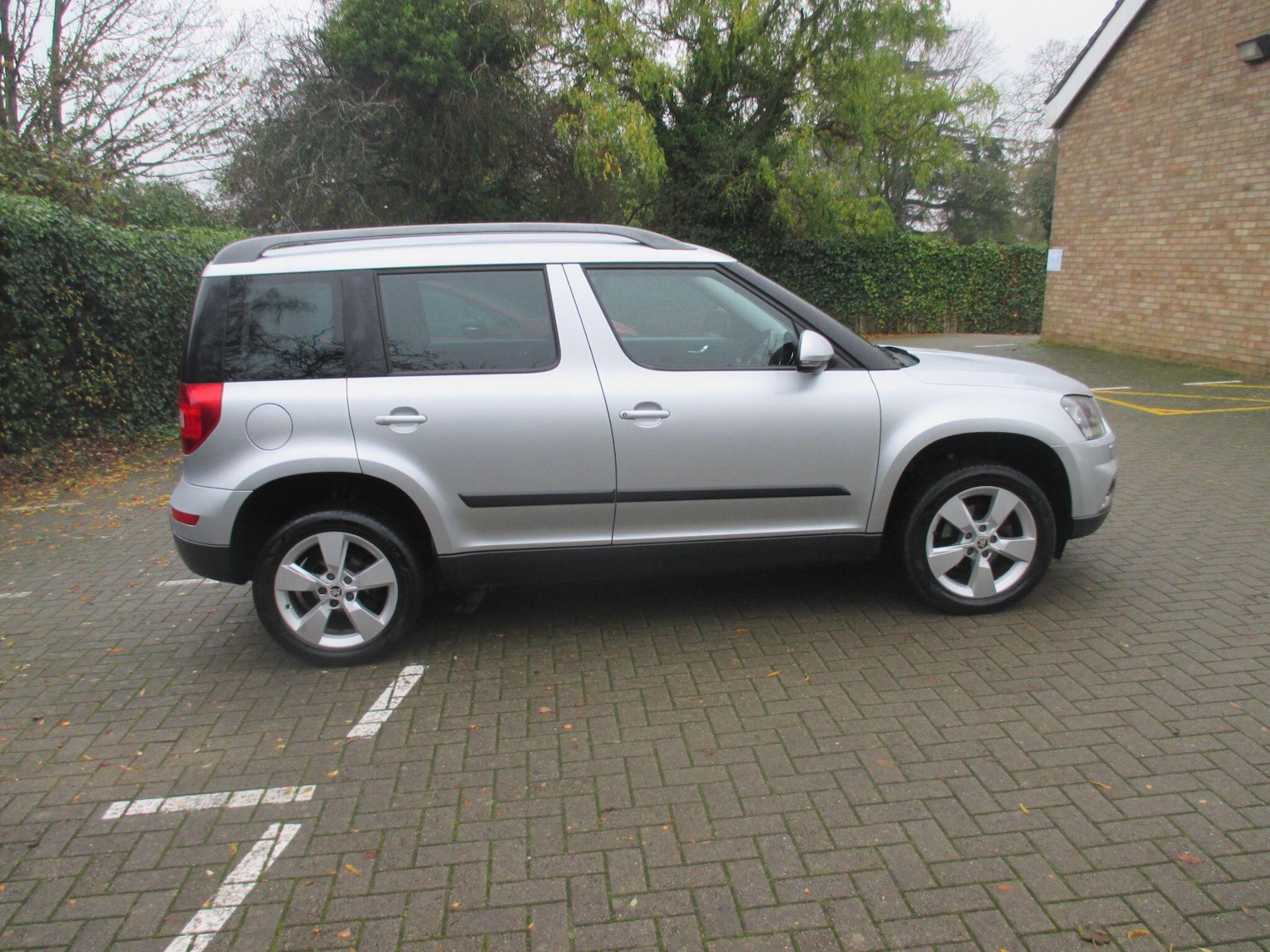Used Skoda Yeti 2014 for sale - 76990300: Photo 6