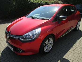 Used Renault Clio 2015 for sale - 79533300: Photo