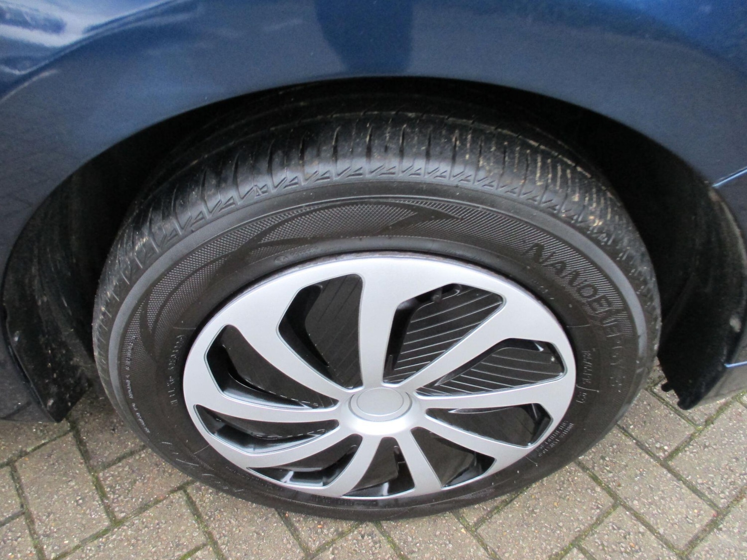 Used Dacia Sandero 2017 for sale - 77143862: Photo 12