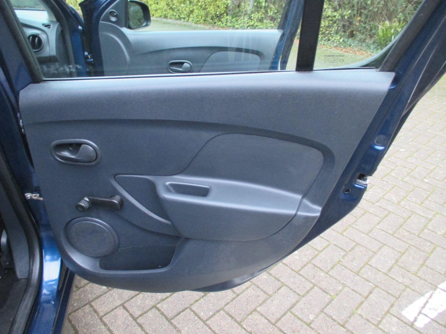 Used Dacia Sandero 2017 for sale - 77143862: Photo 36