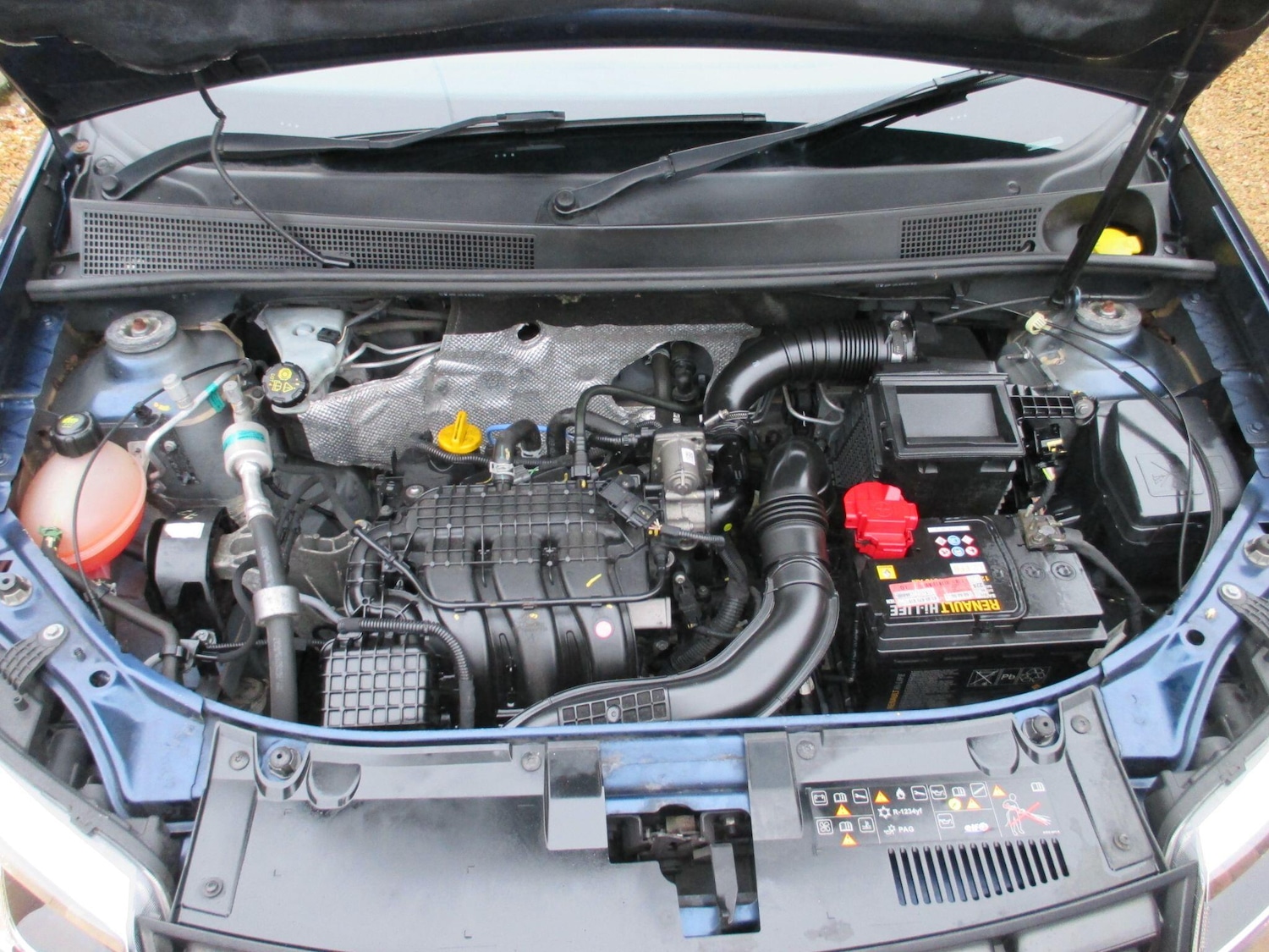 Used Dacia Sandero 2017 for sale - 77143862: Photo 42