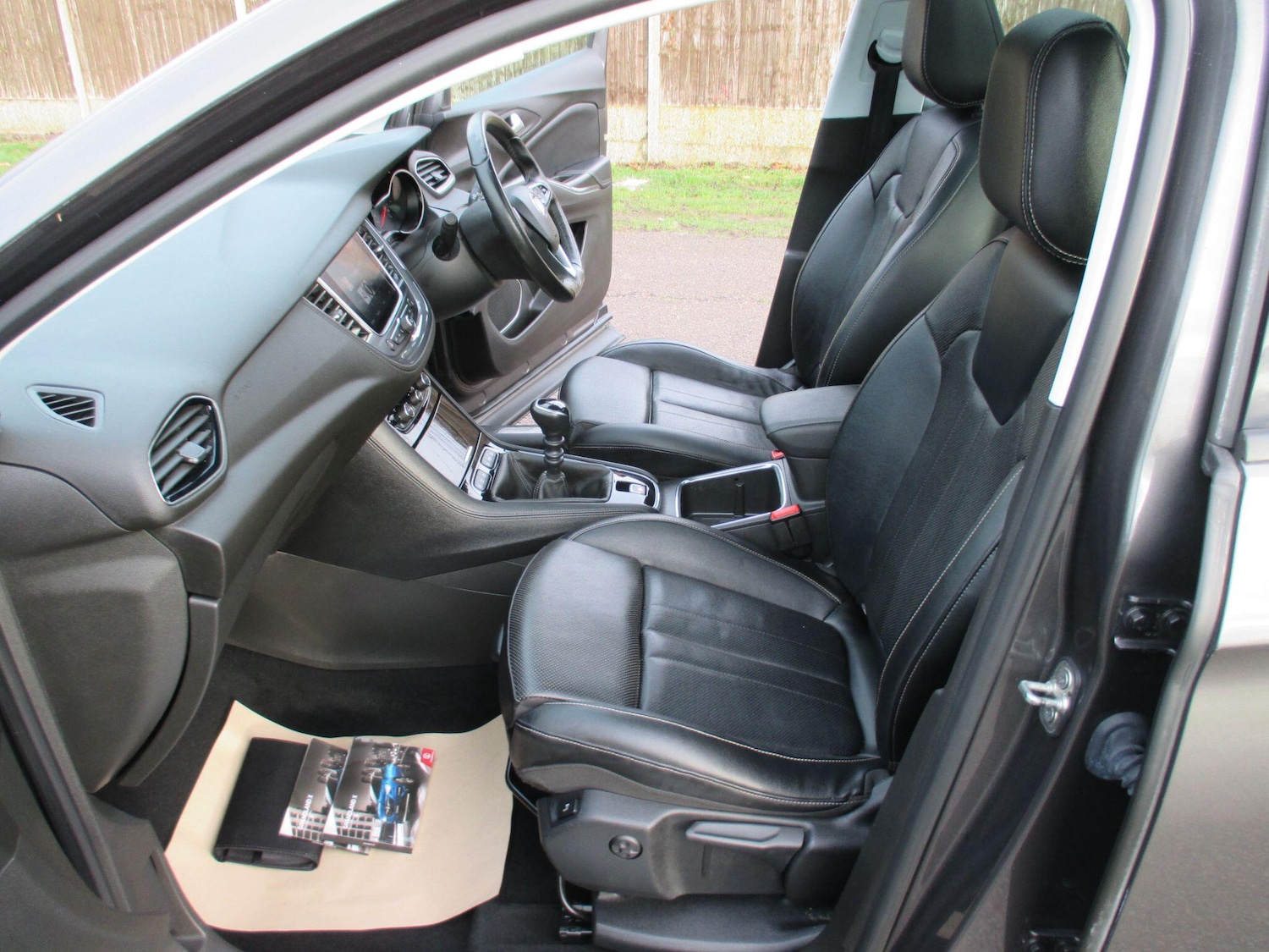 Used Vauxhall Grandland X 2020 for sale - 76994158: Photo 24