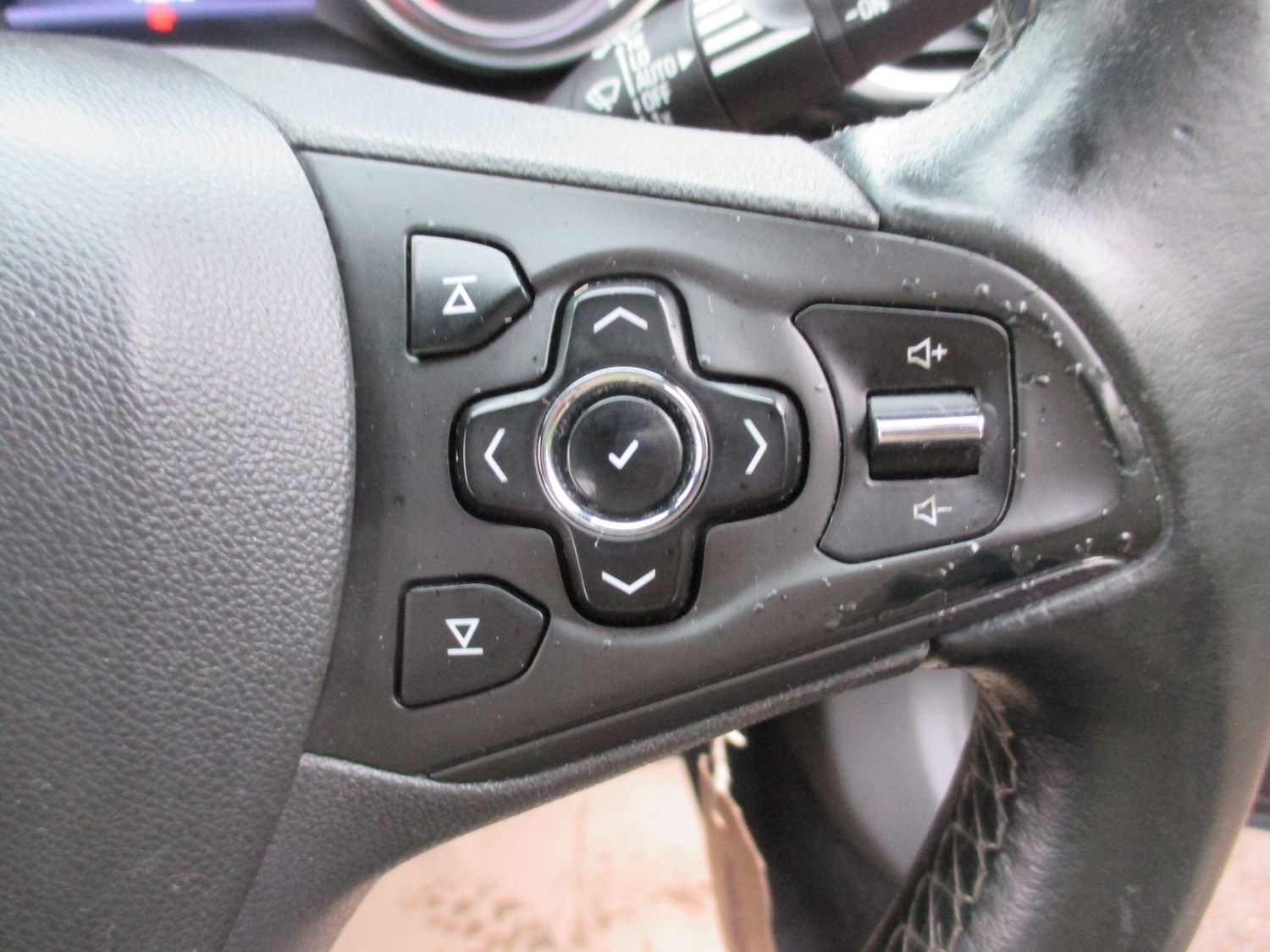 Used Vauxhall Astra 2017 for sale - 76765106: Photo 33