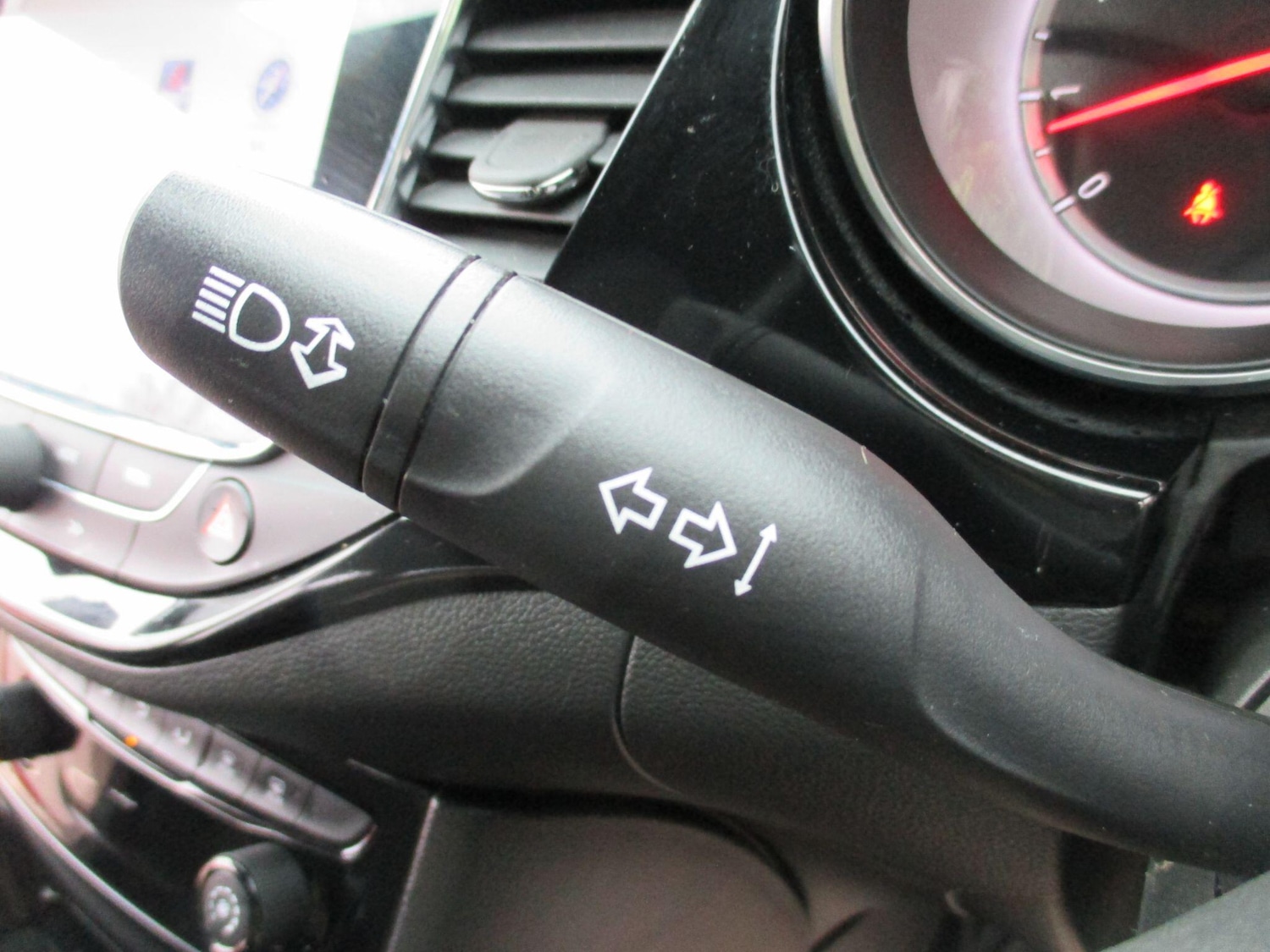 Used Vauxhall Astra 2017 for sale - 76765106: Photo 35