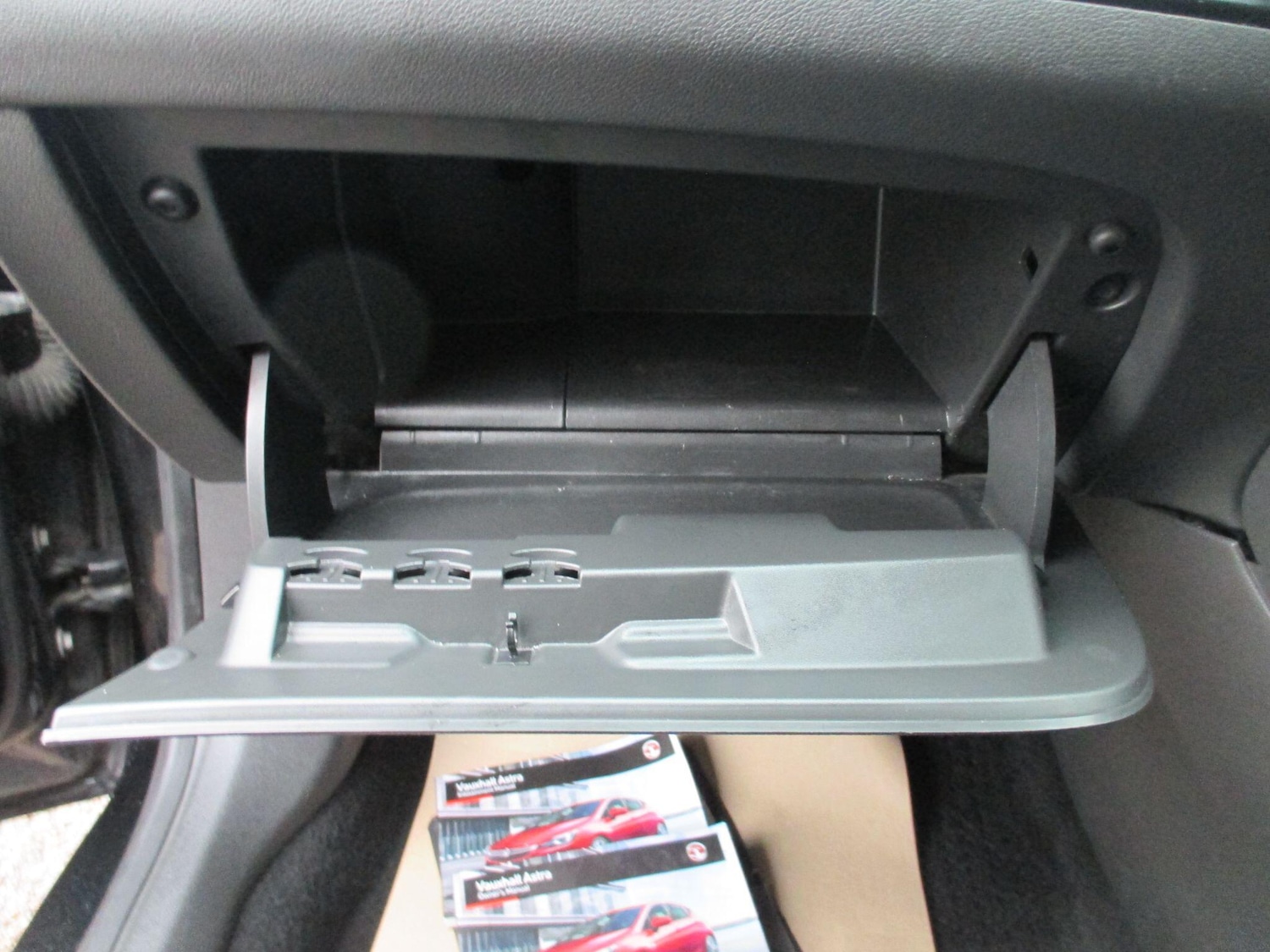 Used Vauxhall Astra 2017 for sale - 76765106: Photo 44