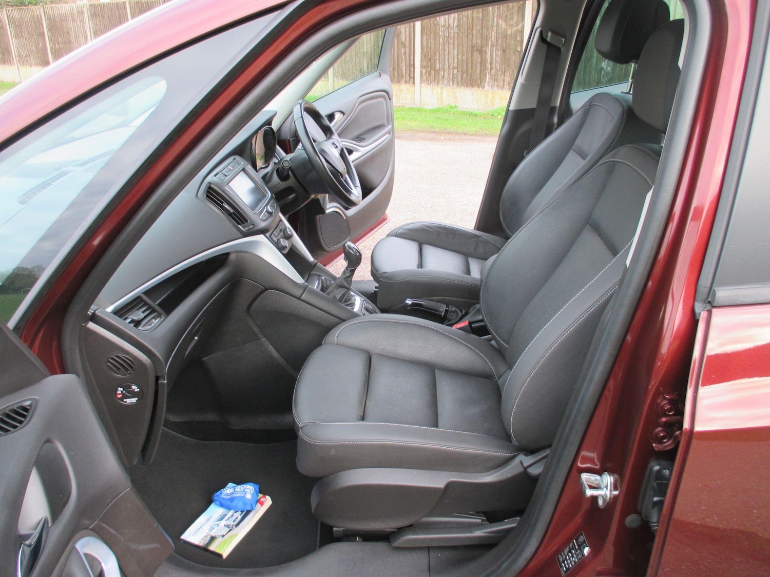 Used Vauxhall Zafira 2018 for sale - 76965093: Photo 25