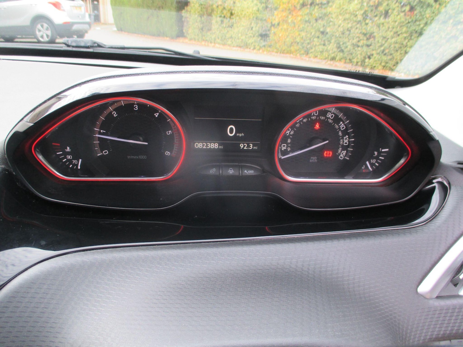 Used Peugeot 2008 2019 for sale - 76398389: Photo 18