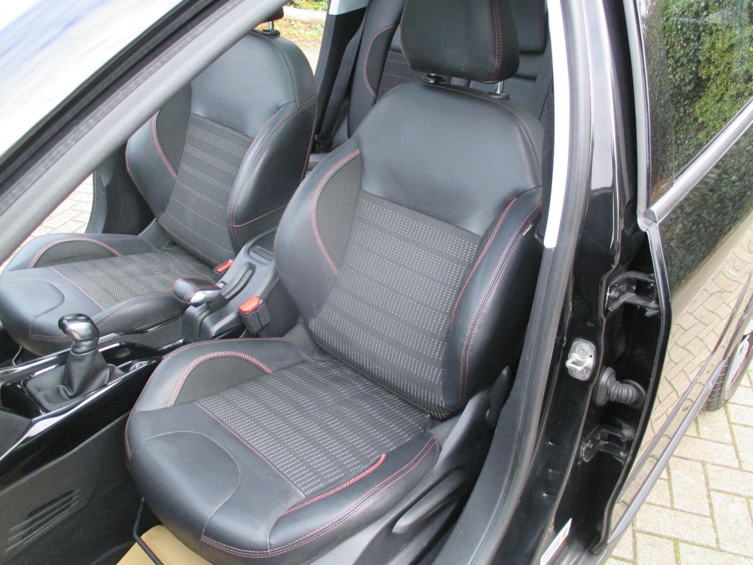 Used Peugeot 2008 2019 for sale - 76398389: Photo 24