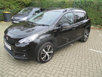 Used Peugeot 2008 2019 for sale - 76398389: Photo