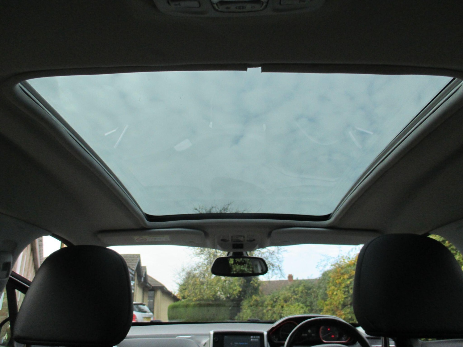 Used Peugeot 2008 2019 for sale - 76398389: Photo 45