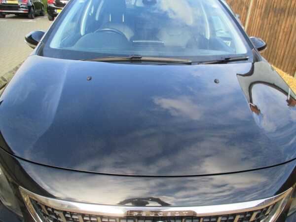 Used Peugeot 2008 2017 for sale - 76094254: Photo 10