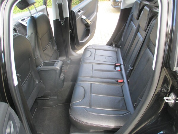 Used Peugeot 2008 2017 for sale - 76094254: Photo 25
