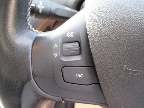 Used Peugeot 2008 2017 for sale - 76094254: Photo 28