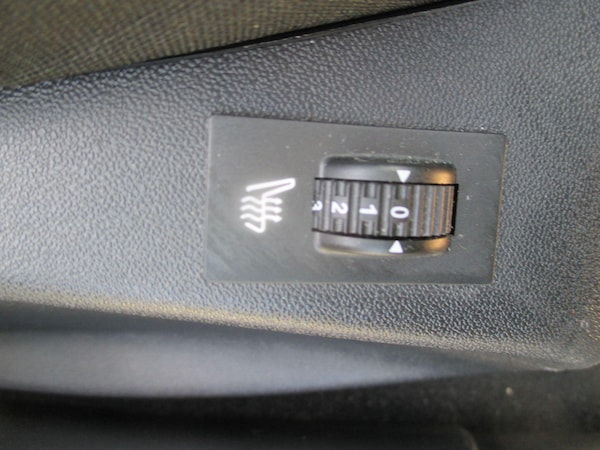 Used Peugeot 2008 2017 for sale - 76094254: Photo 42