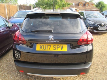 Used Peugeot 2008 2017 for sale - 76094254: Photo 4