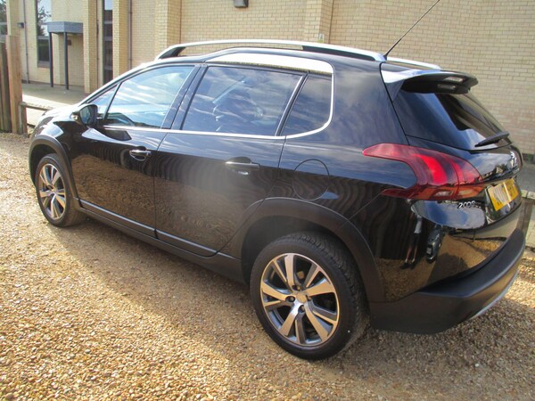 Used Peugeot 2008 2017 for sale - 76094254: Photo 7
