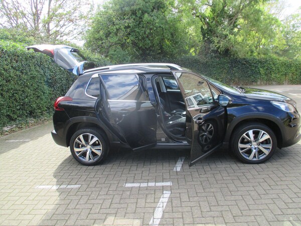 Used Peugeot 2008 2017 for sale - 76094254: Photo 9