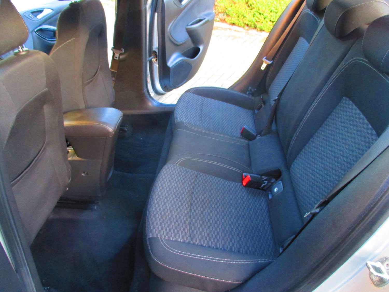 Used Vauxhall Astra 2017 for sale - 77175571: Photo 29