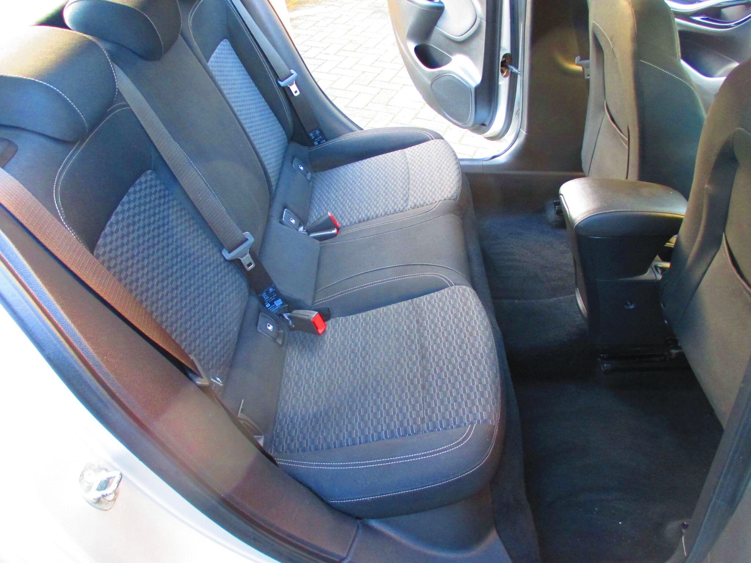 Used Vauxhall Astra 2017 for sale - 77175571: Photo 30