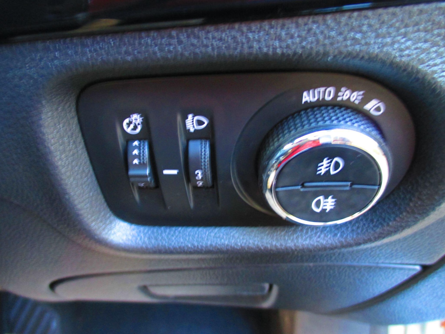 Used Vauxhall Astra 2017 for sale - 77175571: Photo 38