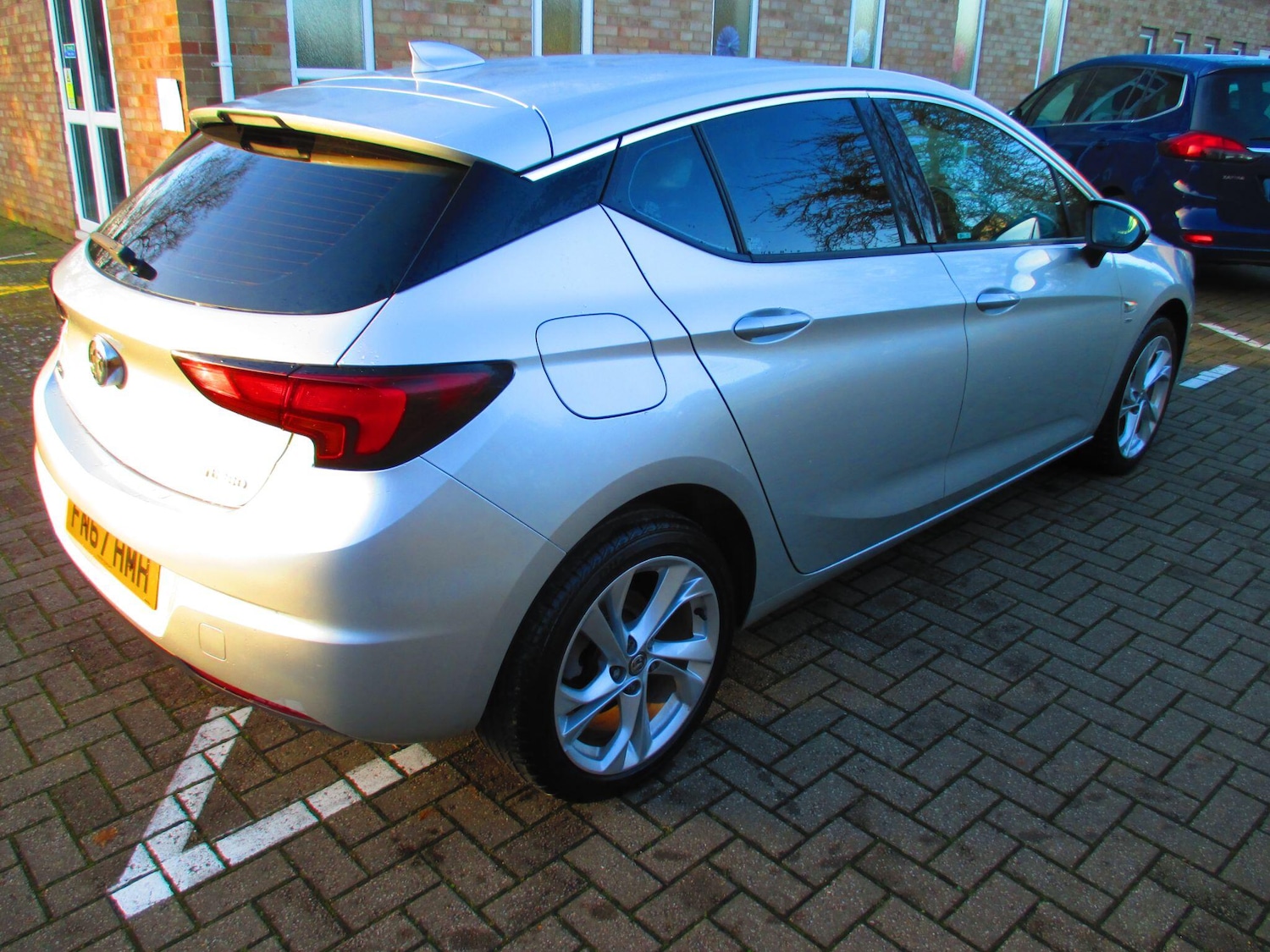 Used Vauxhall Astra 2017 for sale - 77175571: Photo 6