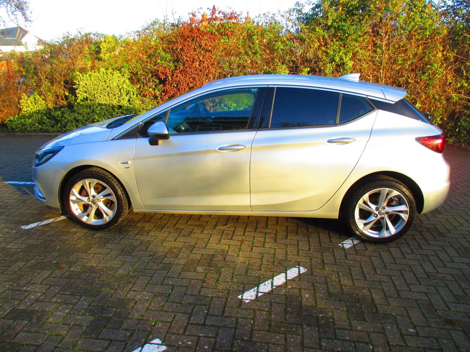 Used Vauxhall Astra 2017 for sale - 77175571: Photo 8