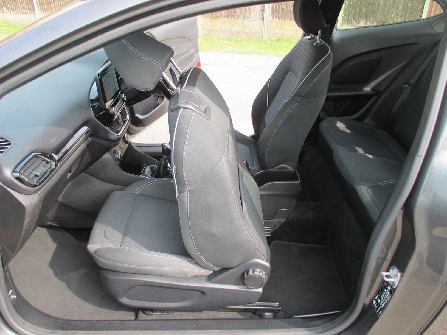 Used Ford Fiesta 2017 for sale - 77993499: Photo 22