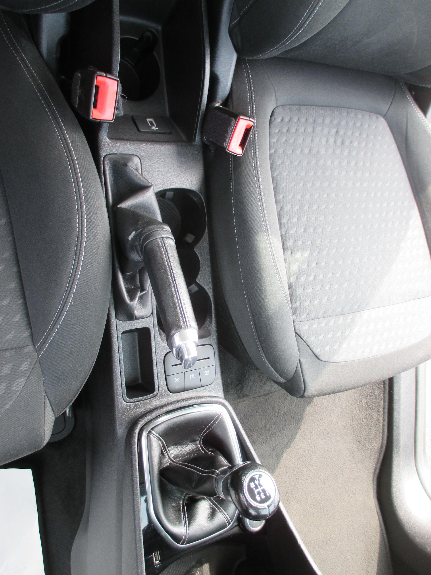 Used Ford Fiesta 2017 for sale - 77993499: Photo 34