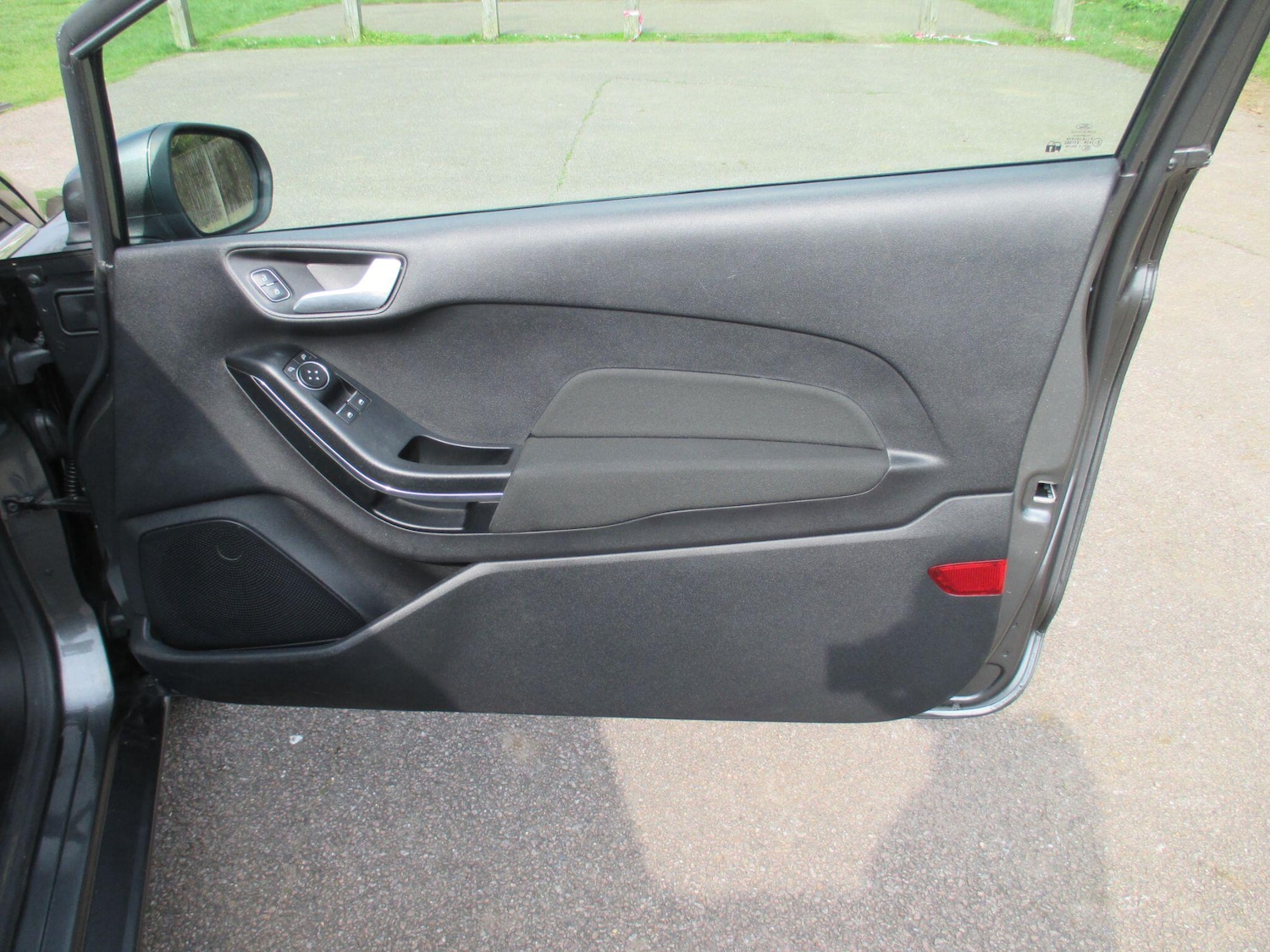 Used Ford Fiesta 2017 for sale - 77993499: Photo 38