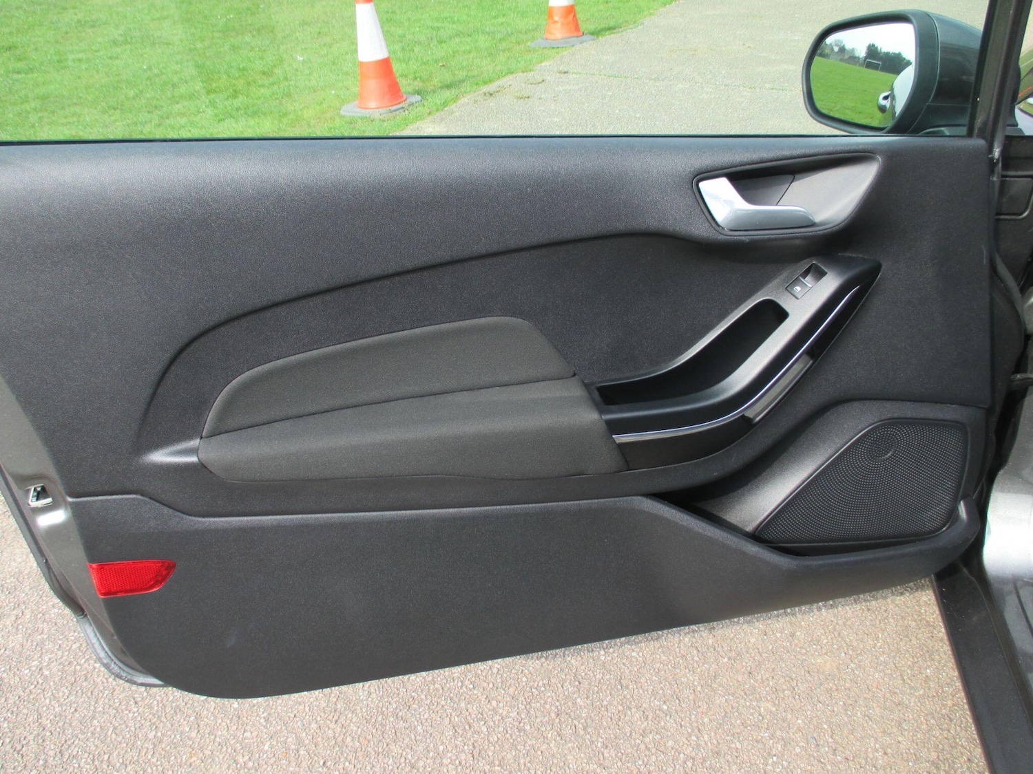 Used Ford Fiesta 2017 for sale - 77993499: Photo 39