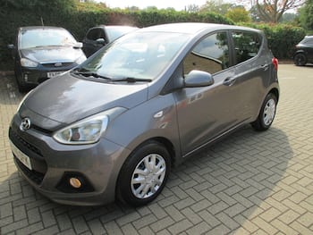 Used Hyundai i10 2015 for sale - 79645019: Photo