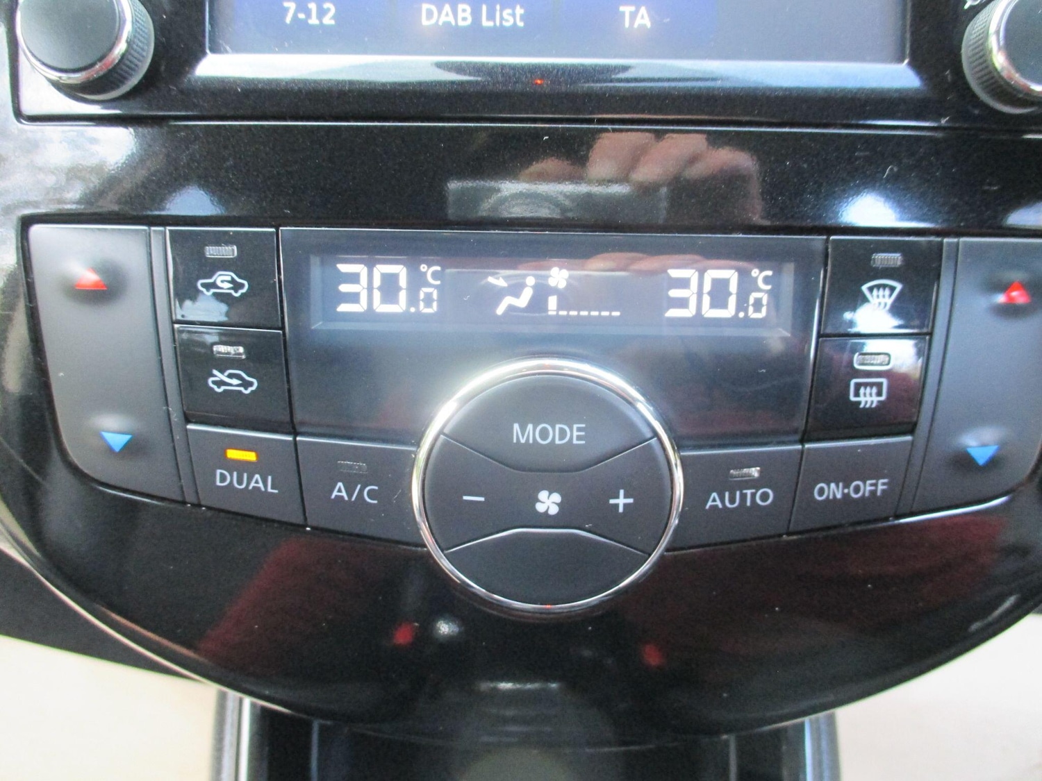 Used Nissan Pulsar 2016 for sale - 76422875: Photo 21